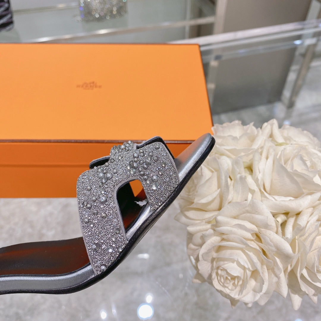 Hermes Premiere 70 Sandal in Silver Calfskin with White Crystals