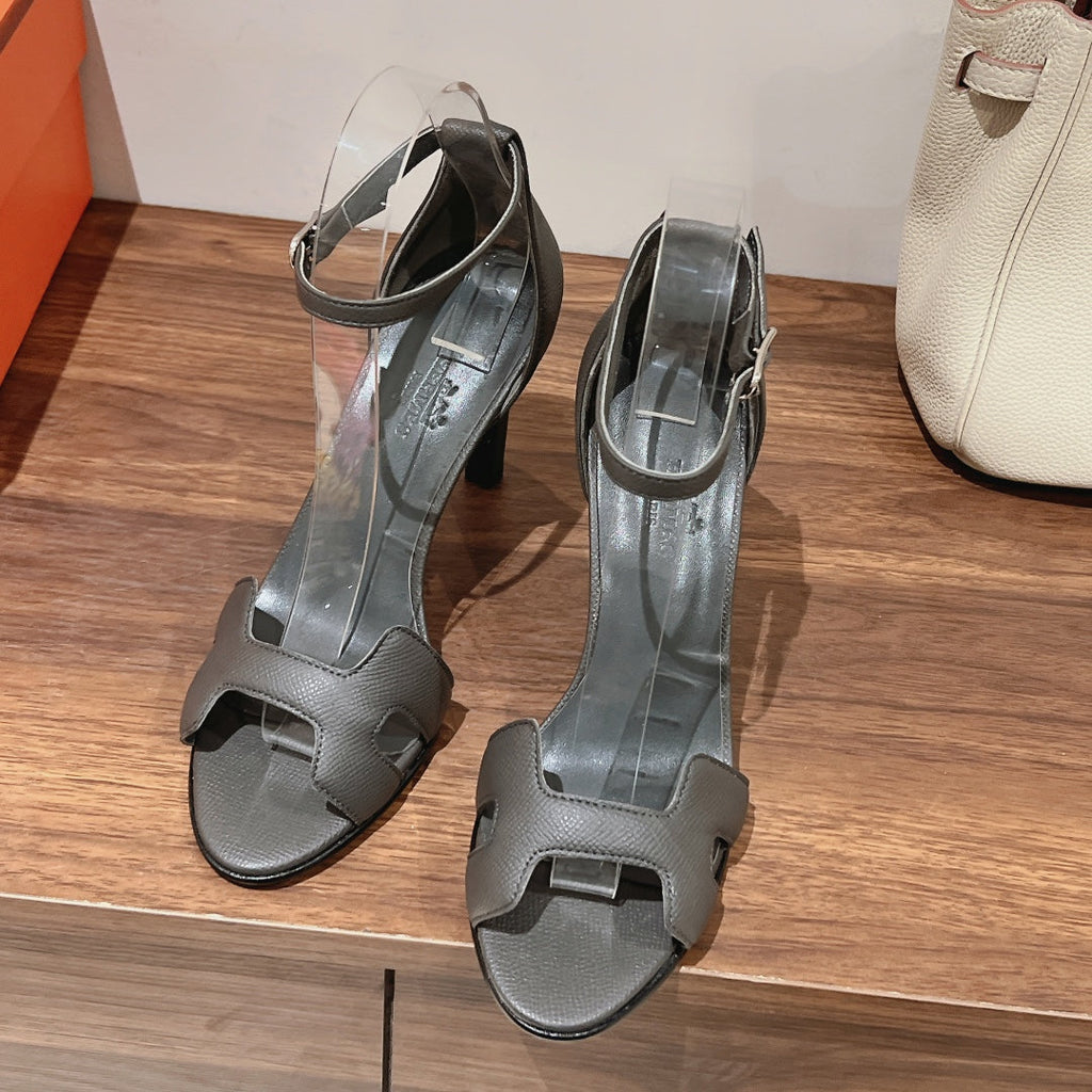 Hermes Premiere 105 Sandal in Dark Gray Calfskin