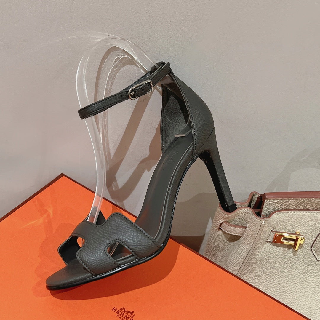 Hermes Premiere 105 Sandal in Dark Gray Calfskin