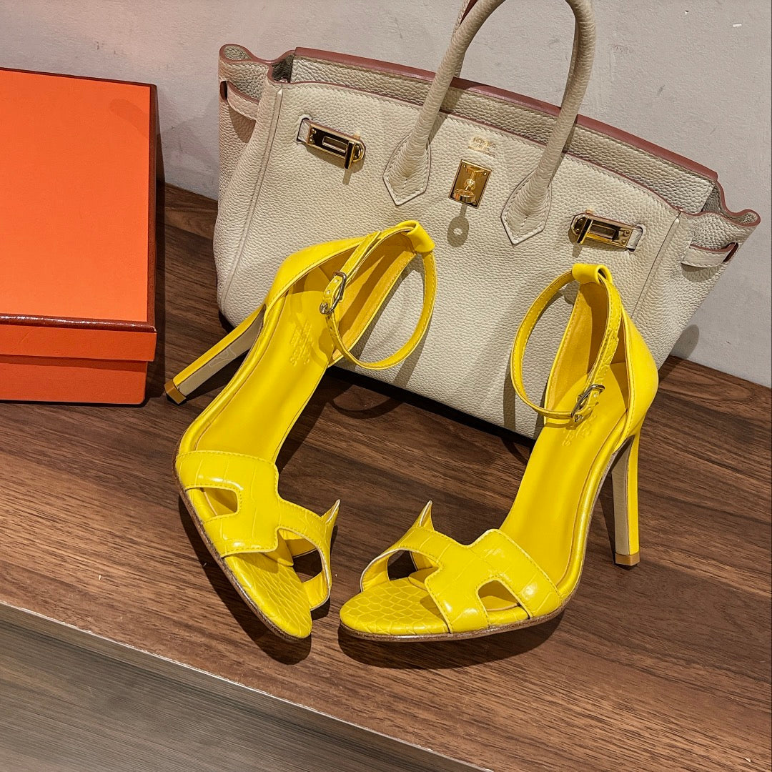 Hermes Premiere 115 Sandal in Bright Yellow Calfskin