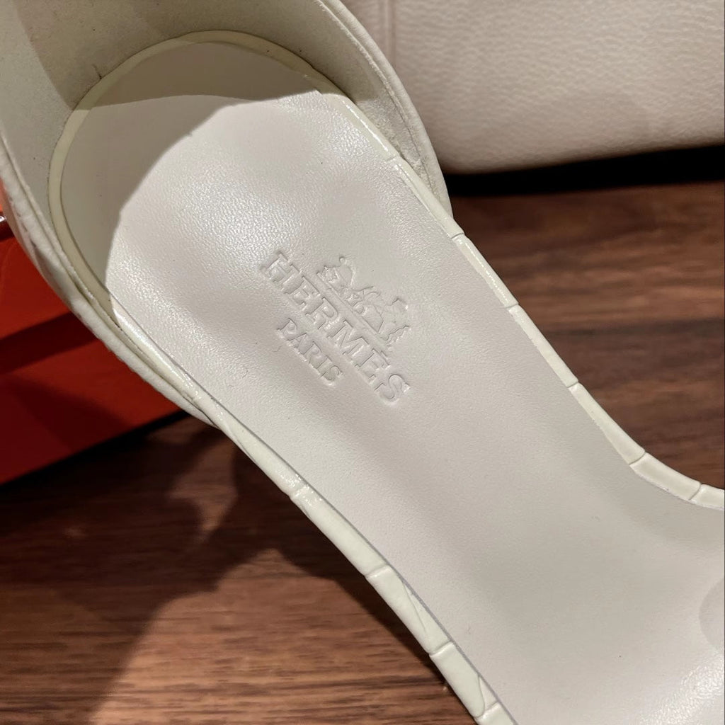 Hermes Premiere 115 Sandal in White Calfskin