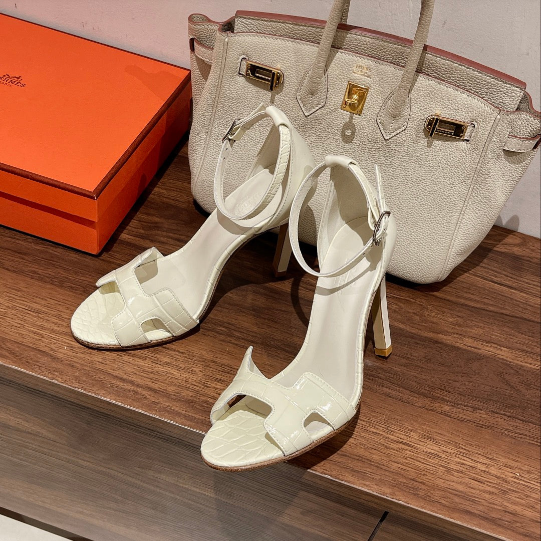 Hermes Premiere 115 Sandal in White Calfskin