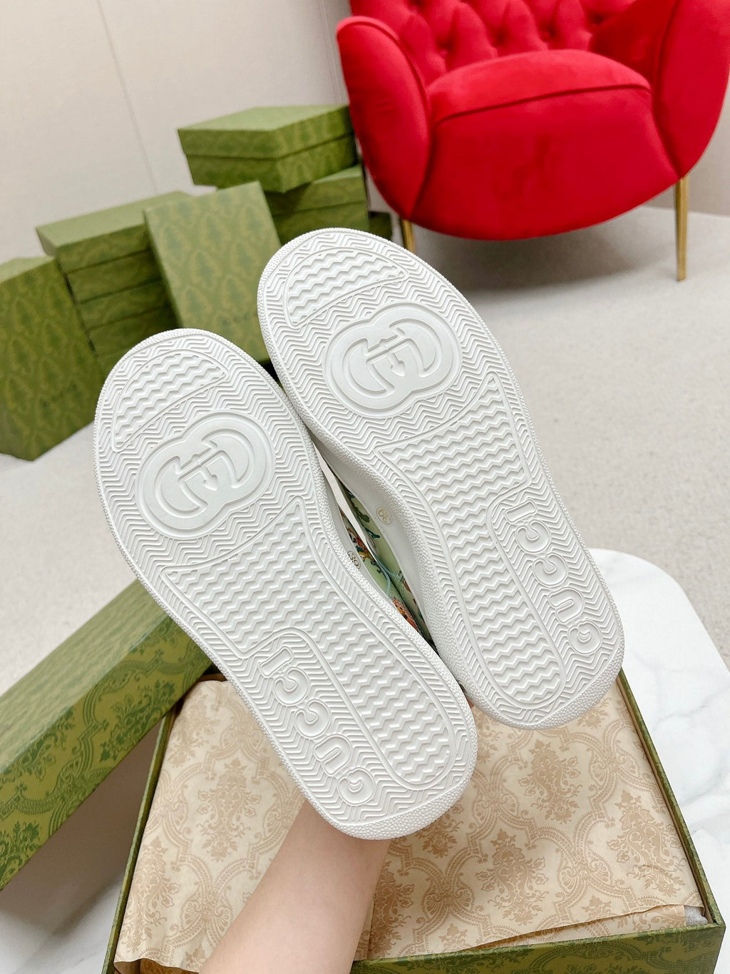 Gucci Trainer Sage Calfskin with Flowers Pattern