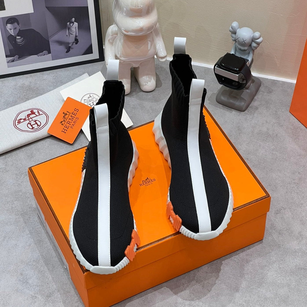 Hermes H Fun Classic Sneaker Stylish Black and White Line Fabric