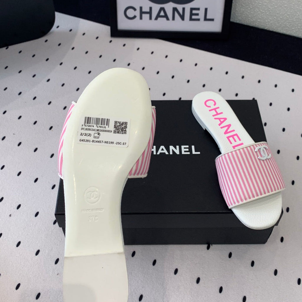 Chanel Mules Pink Lambskin