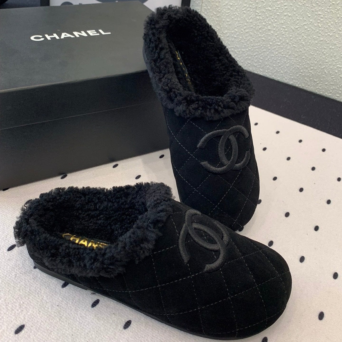 Chanel Flat Mule in Black Suede and Lamb Fur Lining