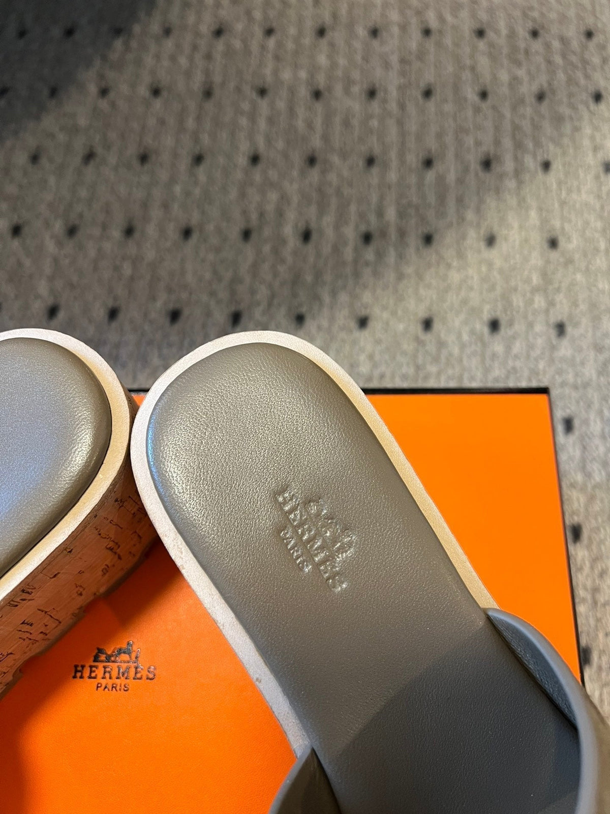 Hermes Eze Sandal Platform 85 mm in Wood Brown Suede