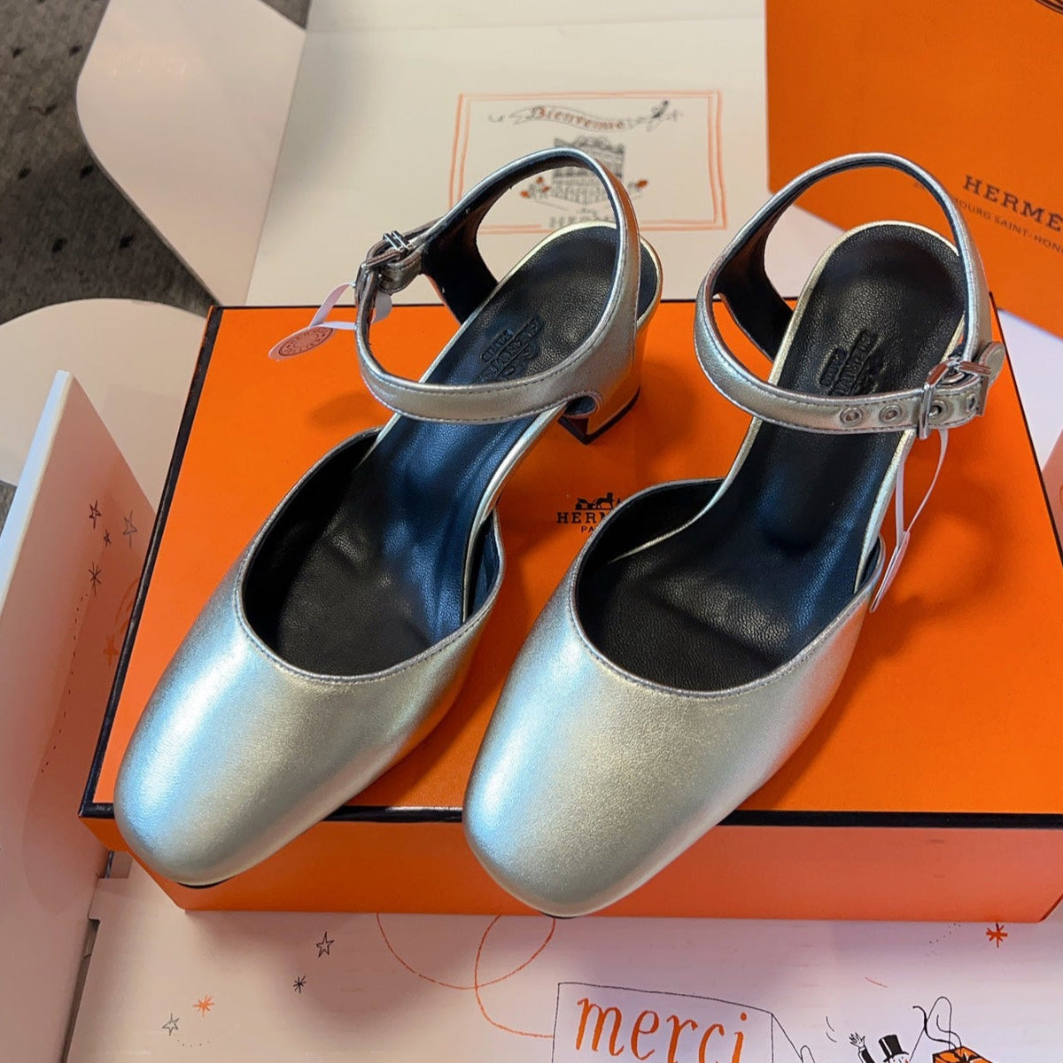 Hermes Kleo High Slingback in Silver Calfskin