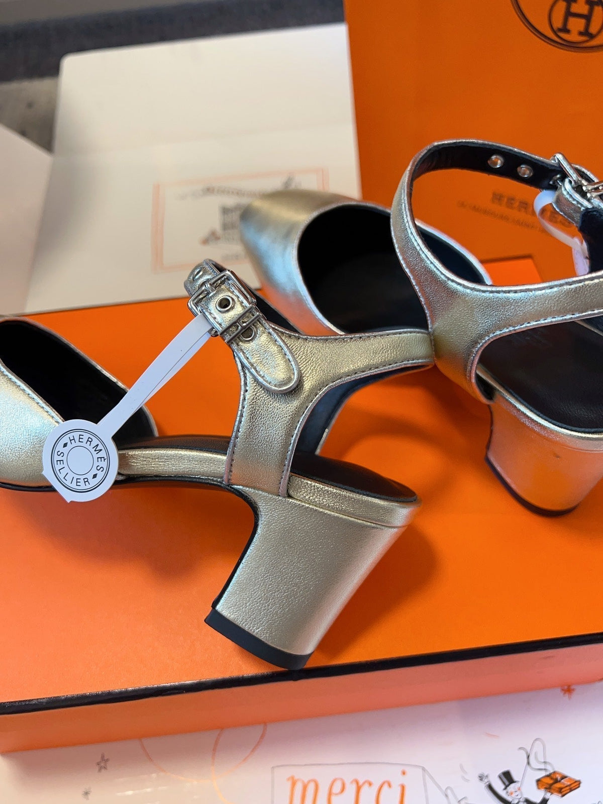 Hermes Kleo High Slingback in Silver Calfskin