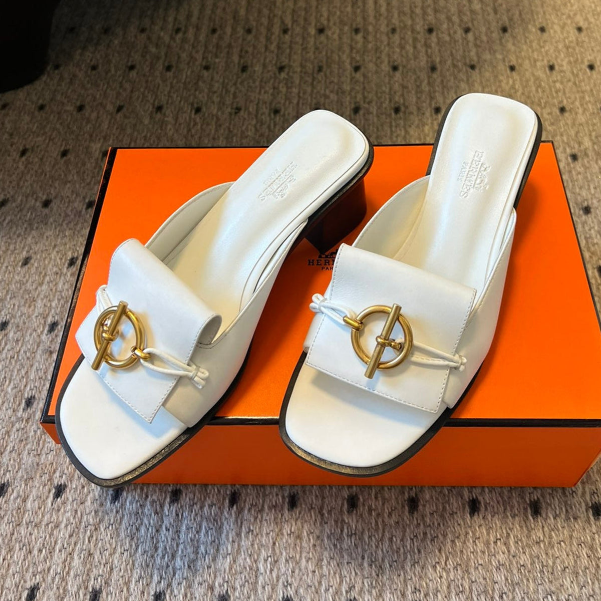 Hermes Ilot 55 mm Sandal in White Calfskin