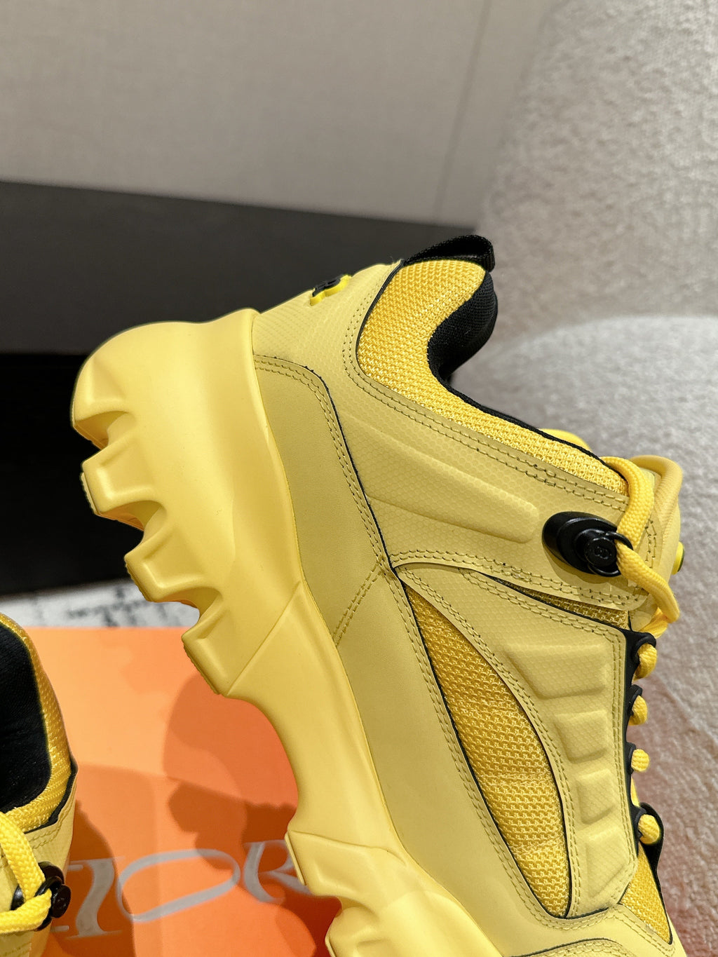Dior Sneaker in Lemon Yellow Calfskin and Breathable Mesh 175309