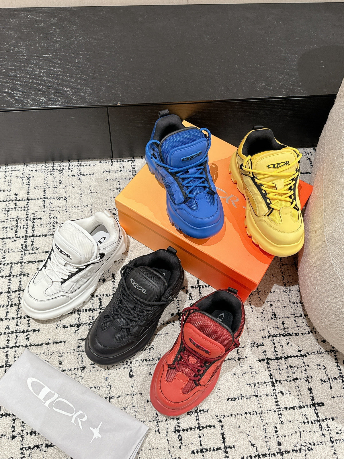 Dior Sneaker in Cobalt Blue Calfskin and Breathable Mesh 175311