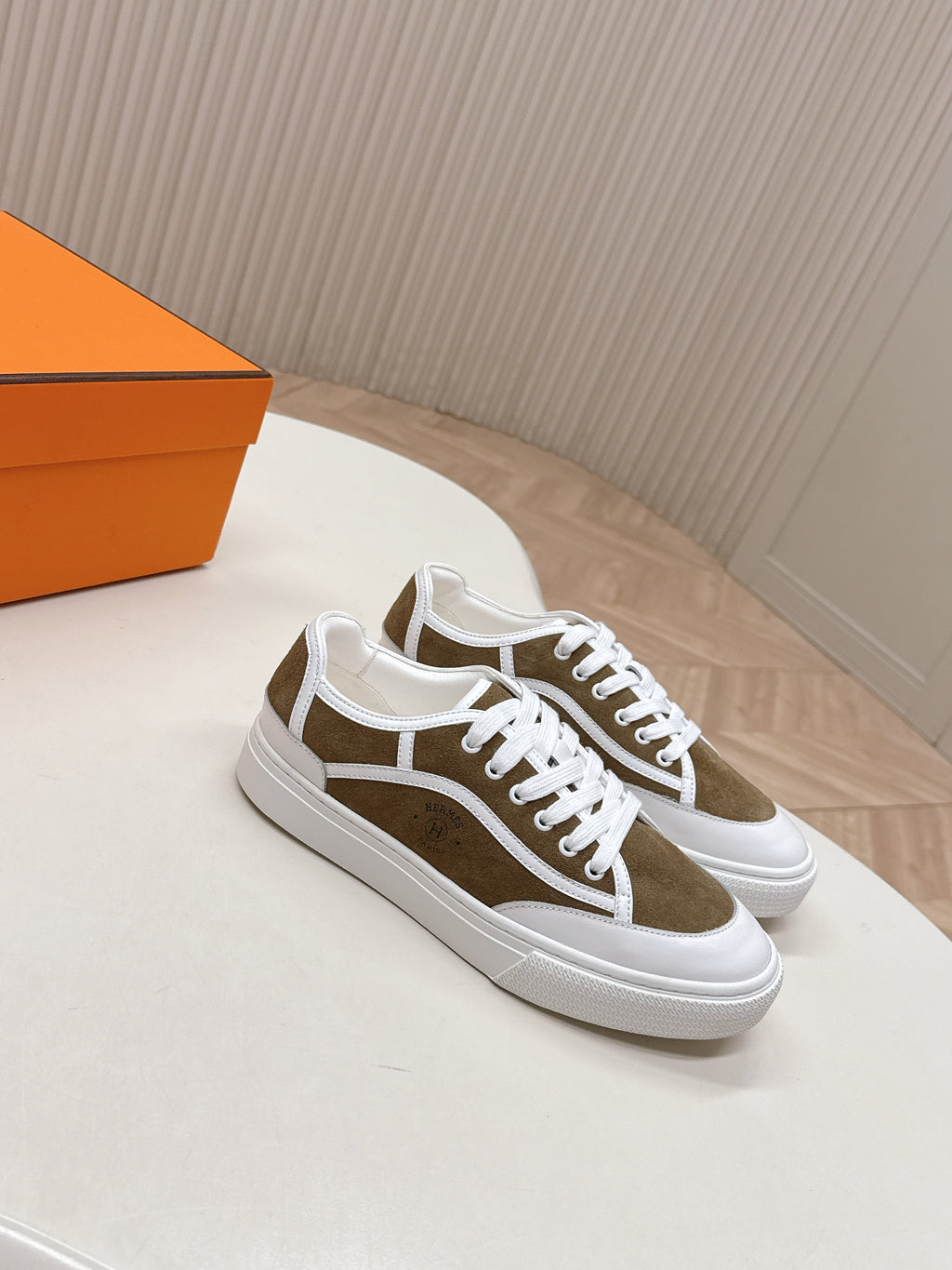 Hermes 25S Sneaker Low Sports in Brown Suede Mix White Lambskin