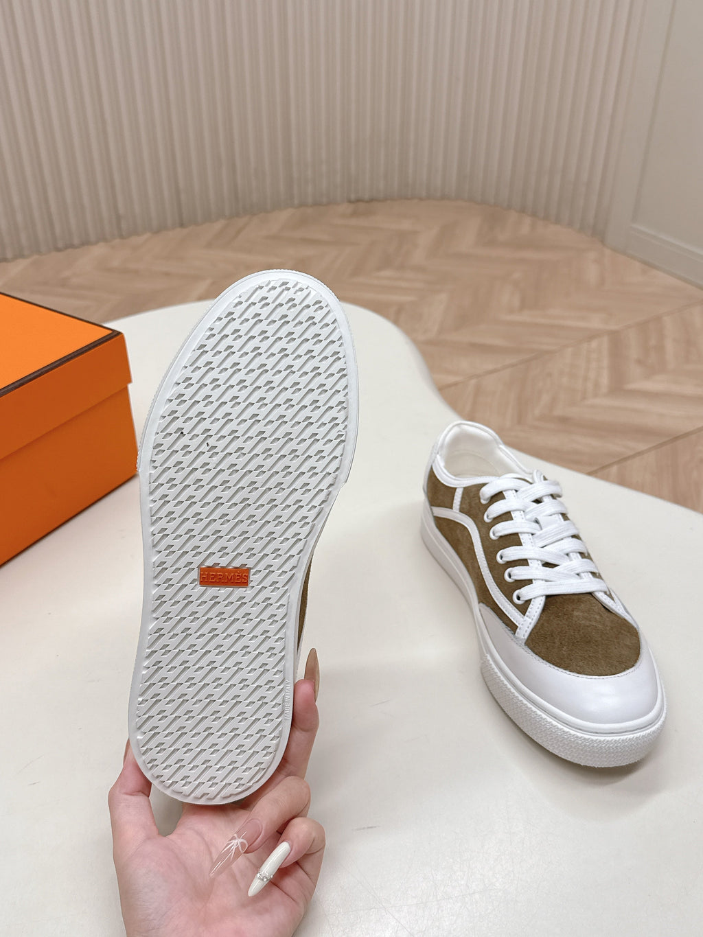 Hermes 25S Sneaker Low Sports in Brown Suede Mix White Lambskin