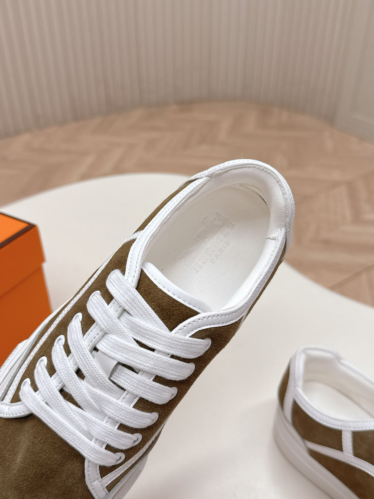 Hermes 25S Sneaker Low Sports in Brown Suede Mix White Lambskin
