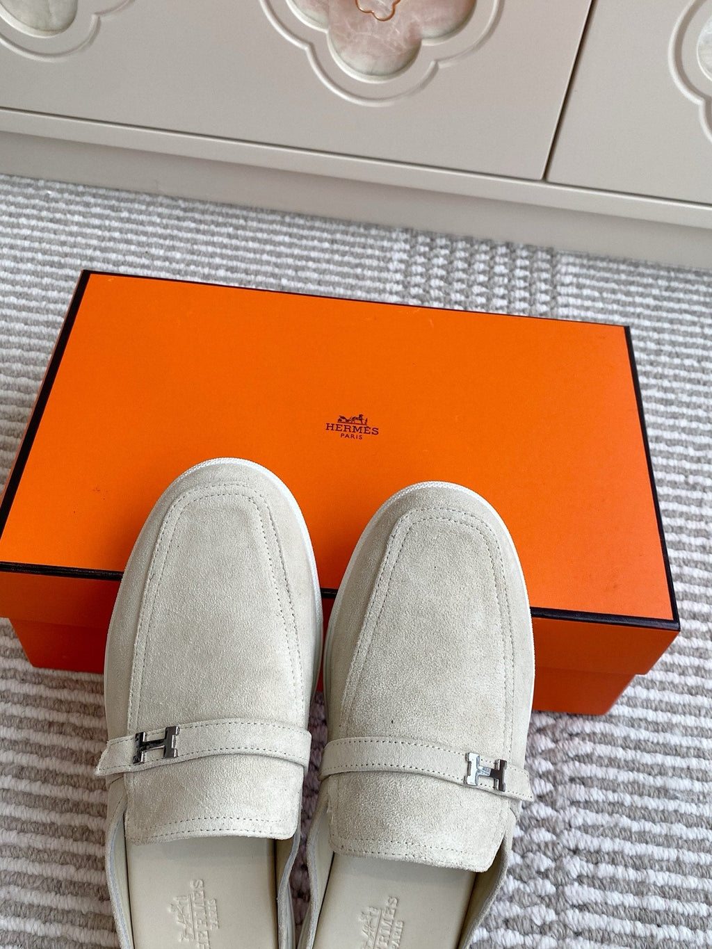Hermes 25S Mules in Cream White Suede with Silver Hardware