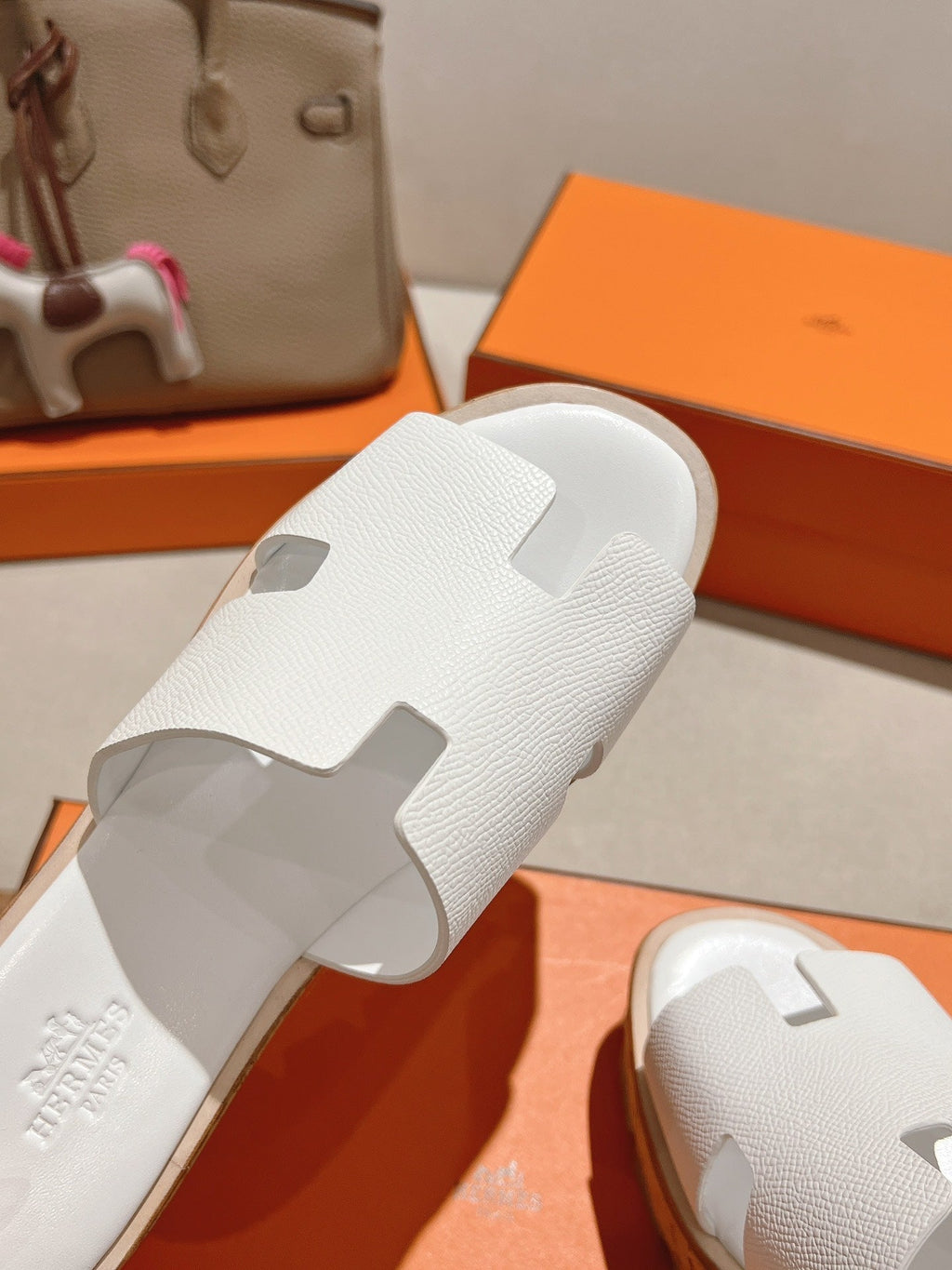 Hermes 25S High Wedge Sandals in White Lambskin Style 34