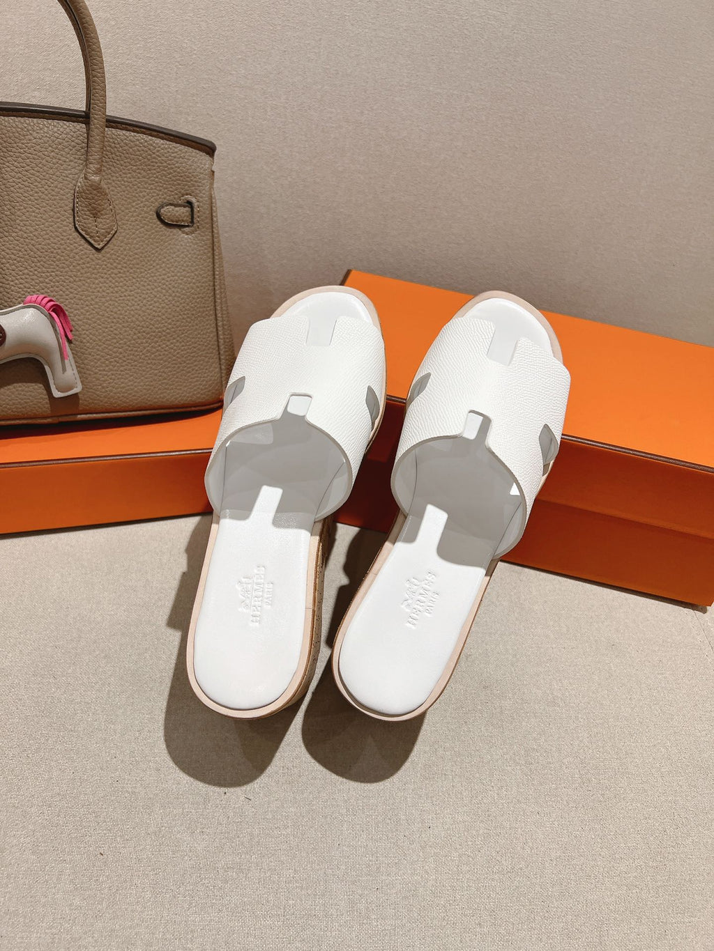 Hermes 25S High Wedge Sandals in White Lambskin Style 34