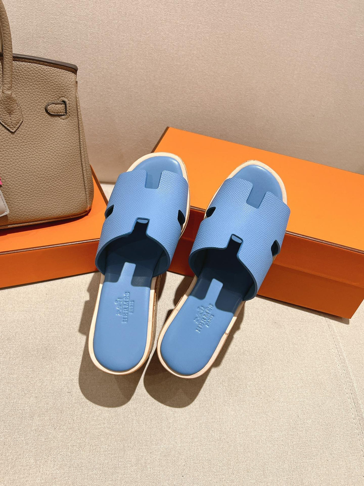 Hermes 25S High Wedge Sandals in Blue Lambskin Style 3