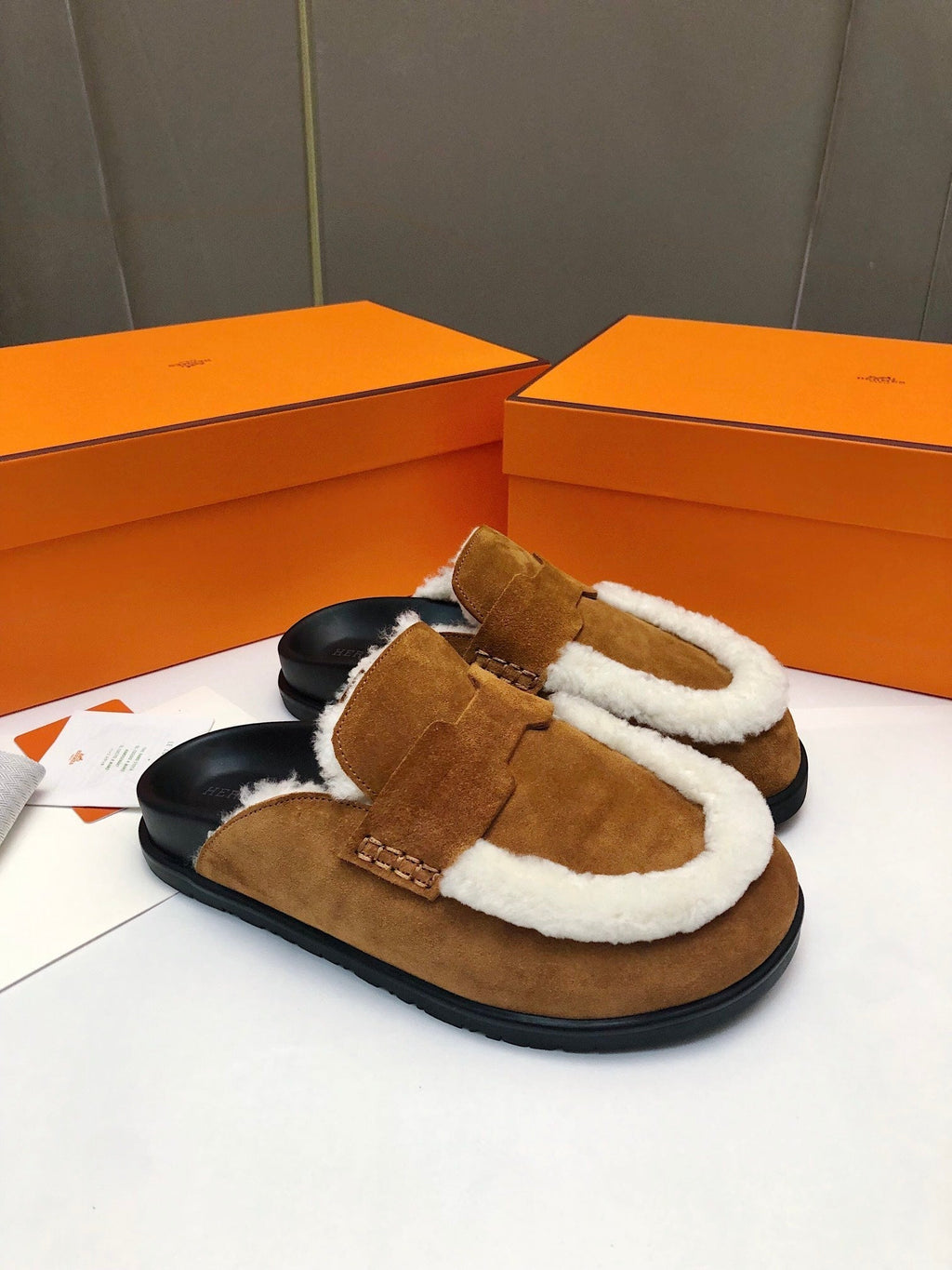 Hermes Go Mule in Bronze Brown Suede Attach White Fleece