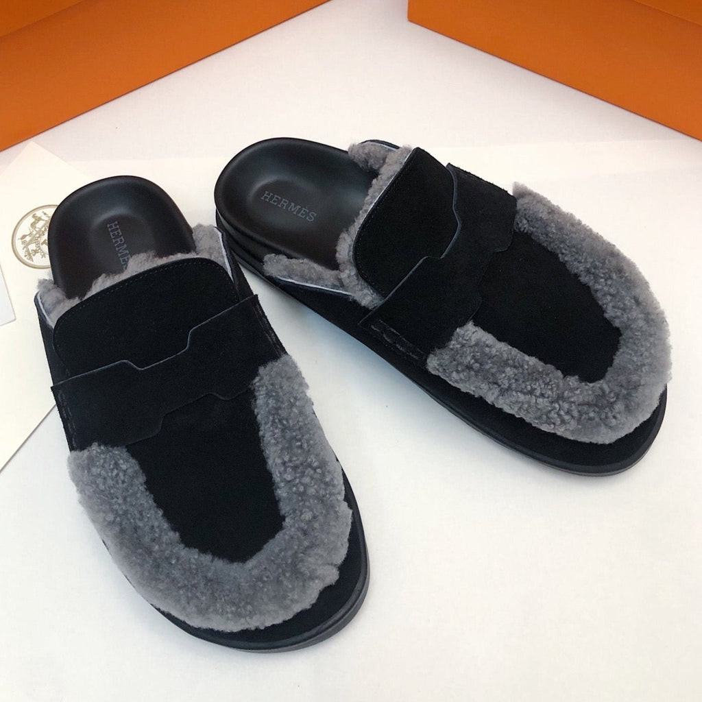 Hermes Go Mule in Black Suede Attach Light Gray Fleece