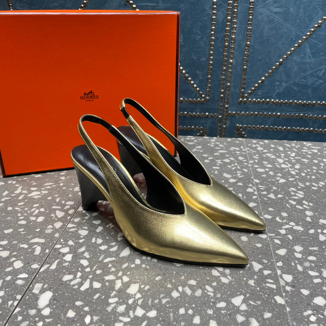 Hermes High Slingbacks 7 cm in Light Gold Sheepskin