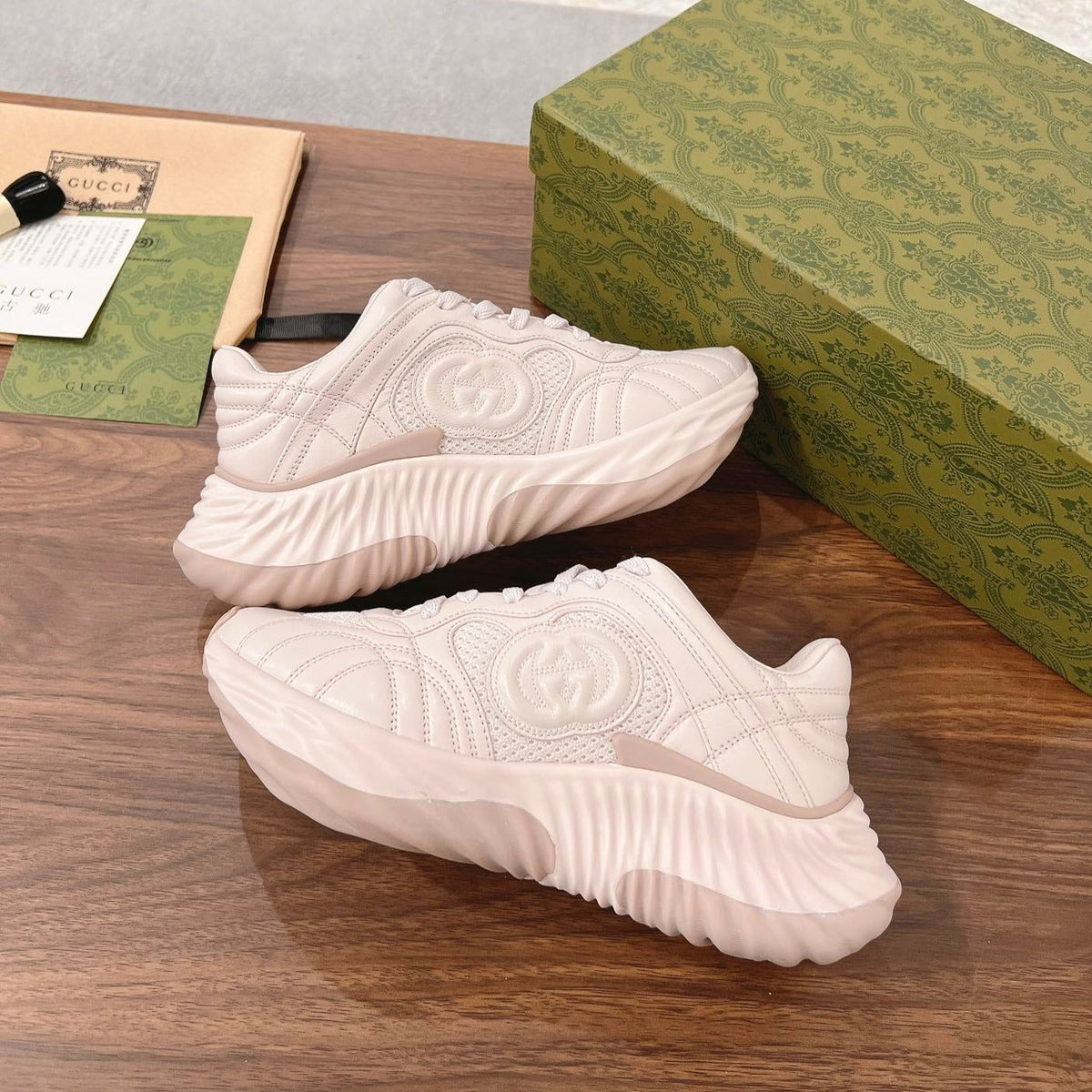 Gucci Ripple Sneaker Jasmine Cream