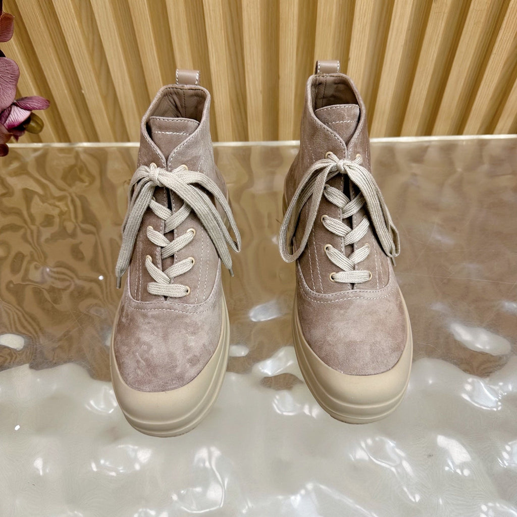 Hermes 25S Kooler Ankle Boots in Dusty Beige Suede