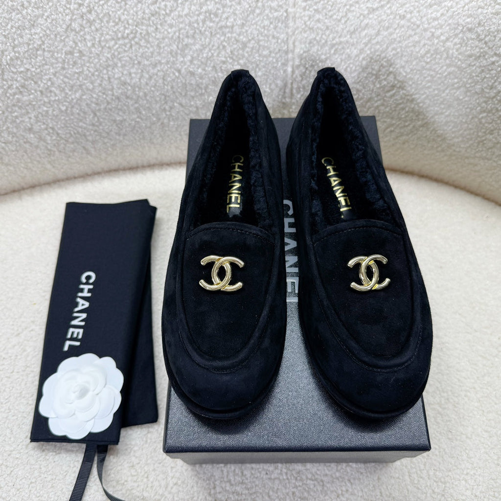 Chanel Loafer in Black Suede and Wool Lining