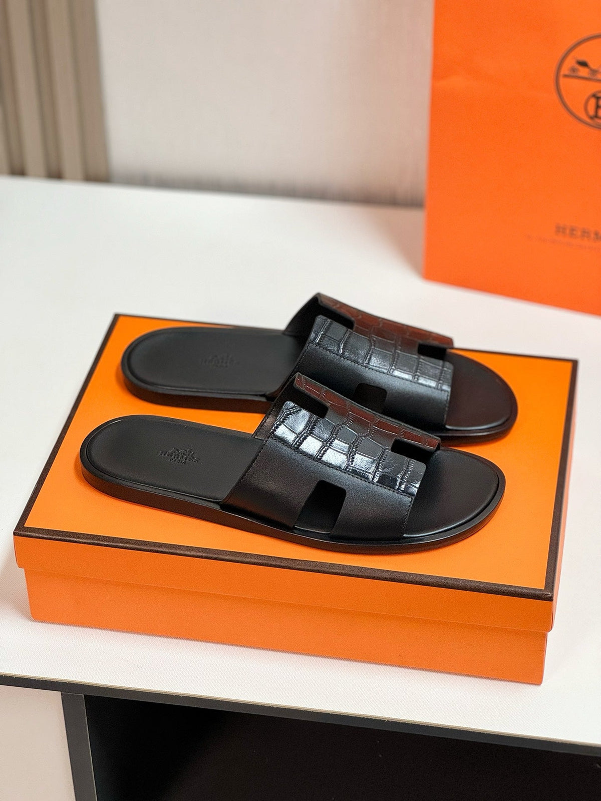 Hermes Izmir Sandal Black Lambskin with Patterns