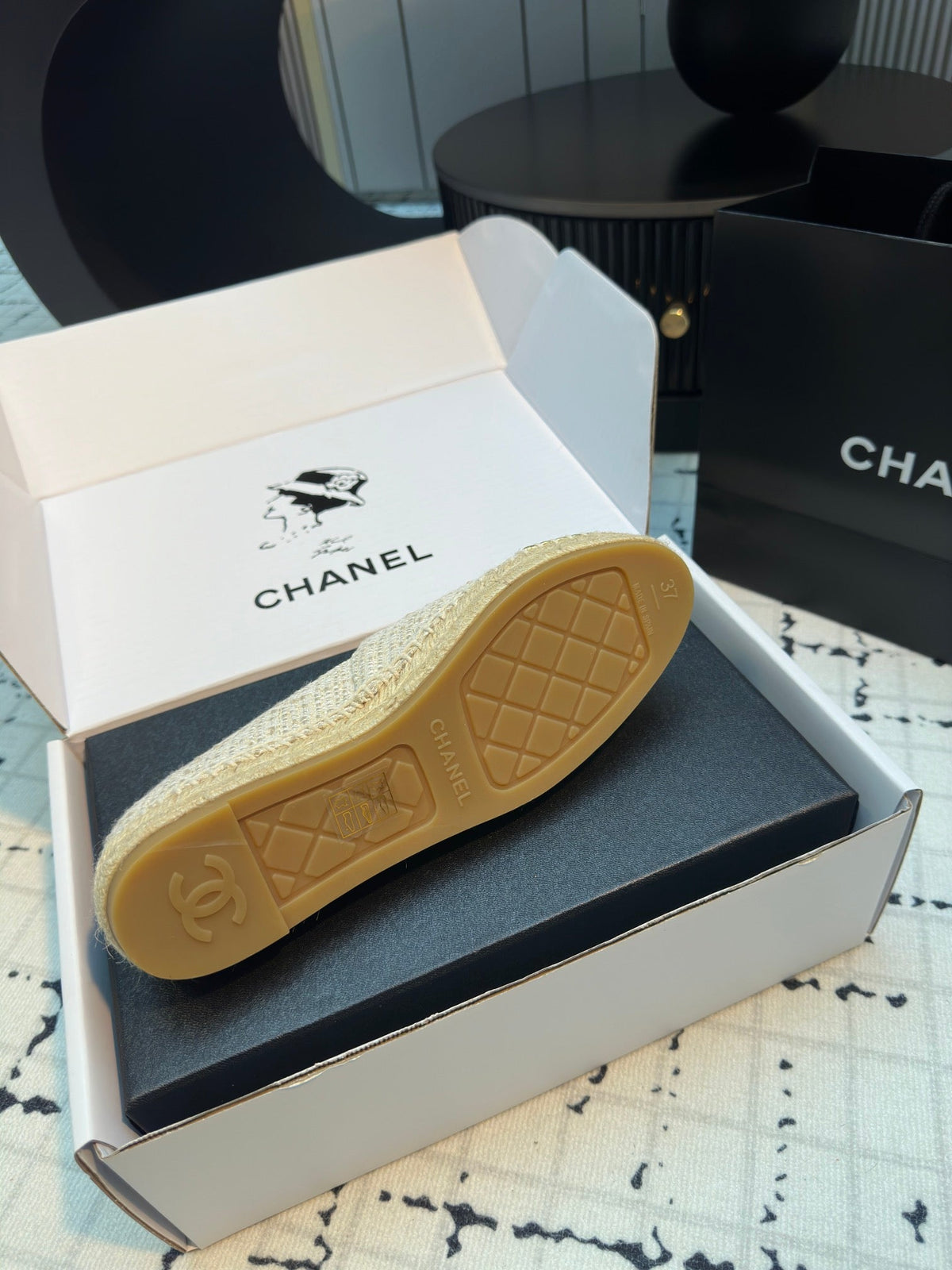 Chanel Espadrilles Loafers in Beige Tweed and Golden Lambskin