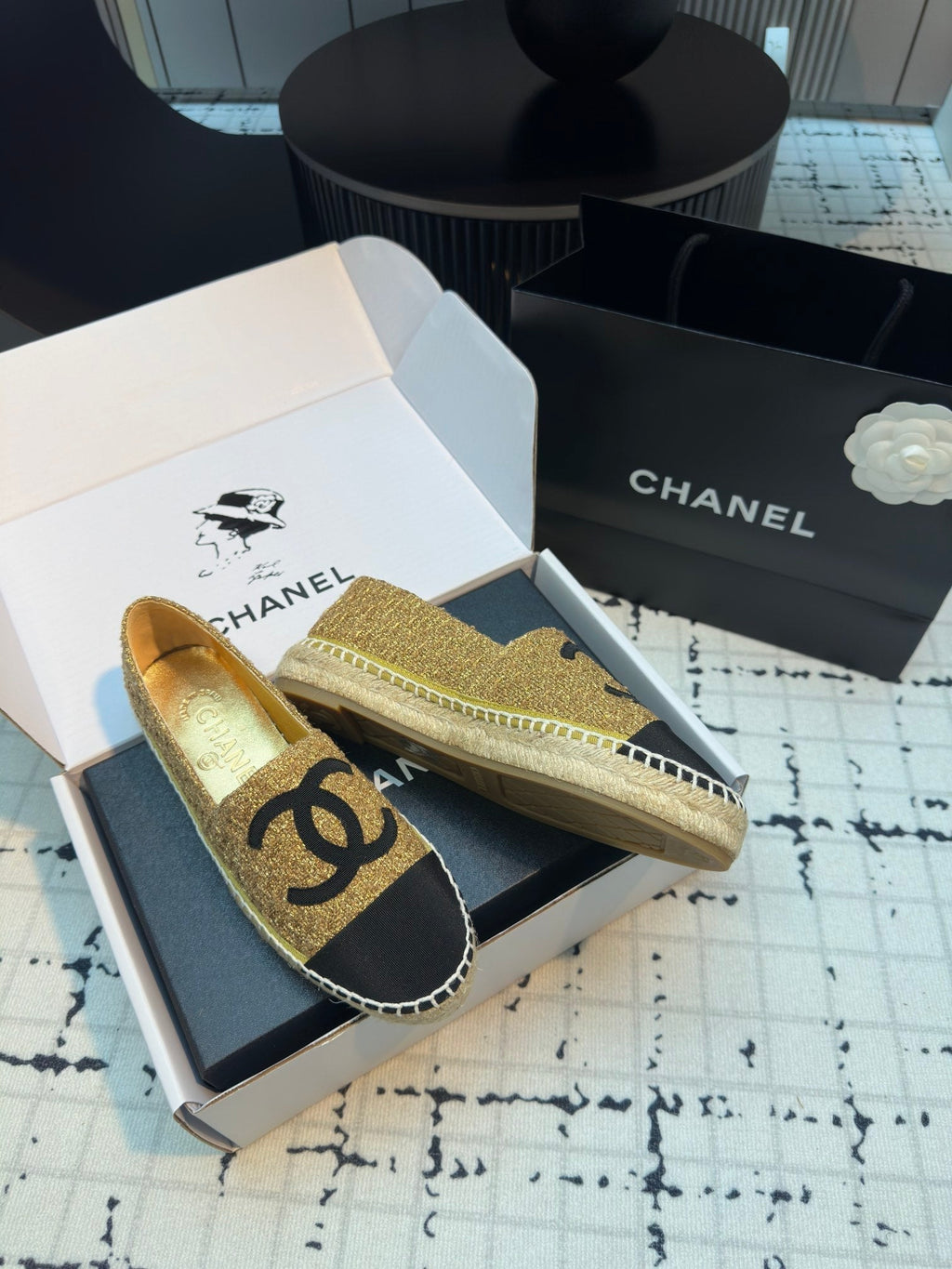 Chanel Espadrilles Loafers in Metalic Gold Tweed and Black Satin