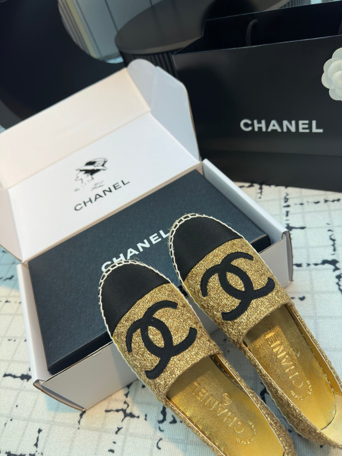 Chanel Espadrilles Loafers in Metalic Gold Tweed and Black Satin