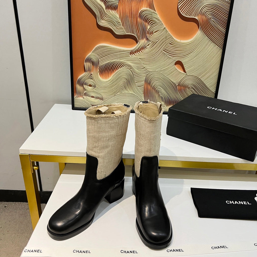 Chanel High Boots 5.5 cm in Black Lambskin and Beige Fabric