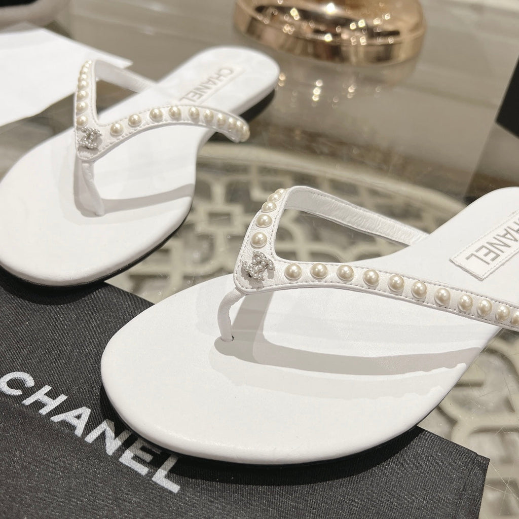 Chanel Pearl Thong Sandal in White Lambskin
