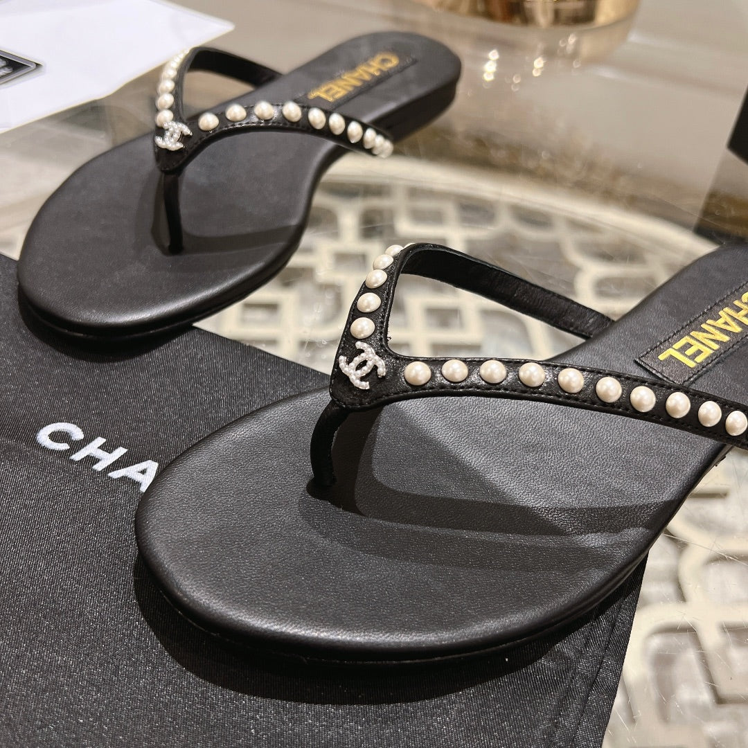 Chanel Pearl Thong Sandal in Black Lambskin