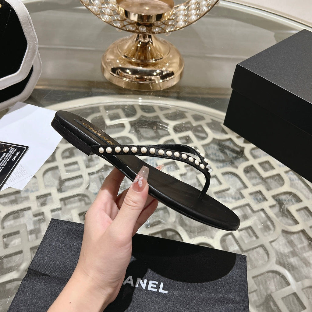 Chanel Pearl Thong Sandal in Black Lambskin