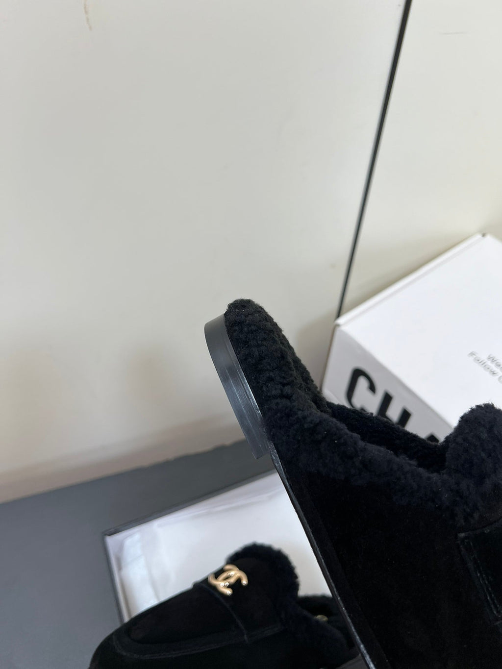 Chanel Loafers Mule in Black Suede and Fleece Lining