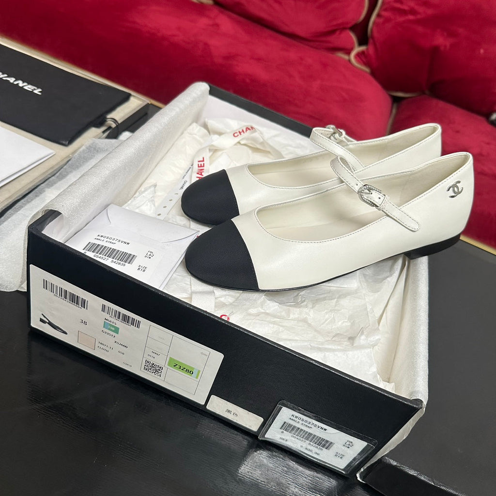 Chanel Mary Jane Shoes in White Calfskin and Black Satin