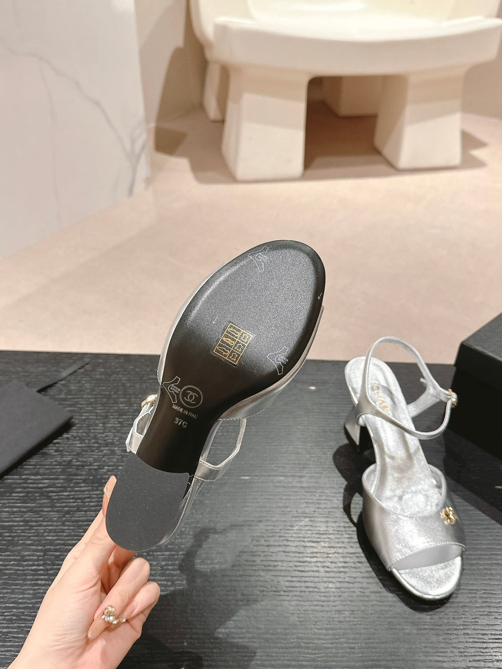Chanel High Heels Sandal in Silver Lambskin