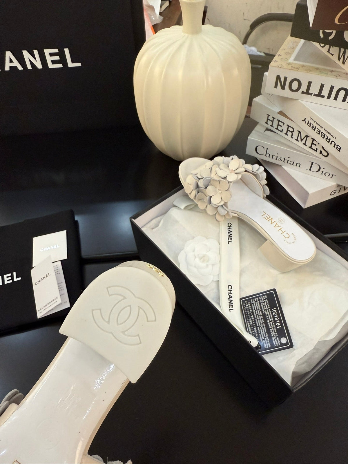 Chanel Mid Heel 45 mm Mule in White Calfskin