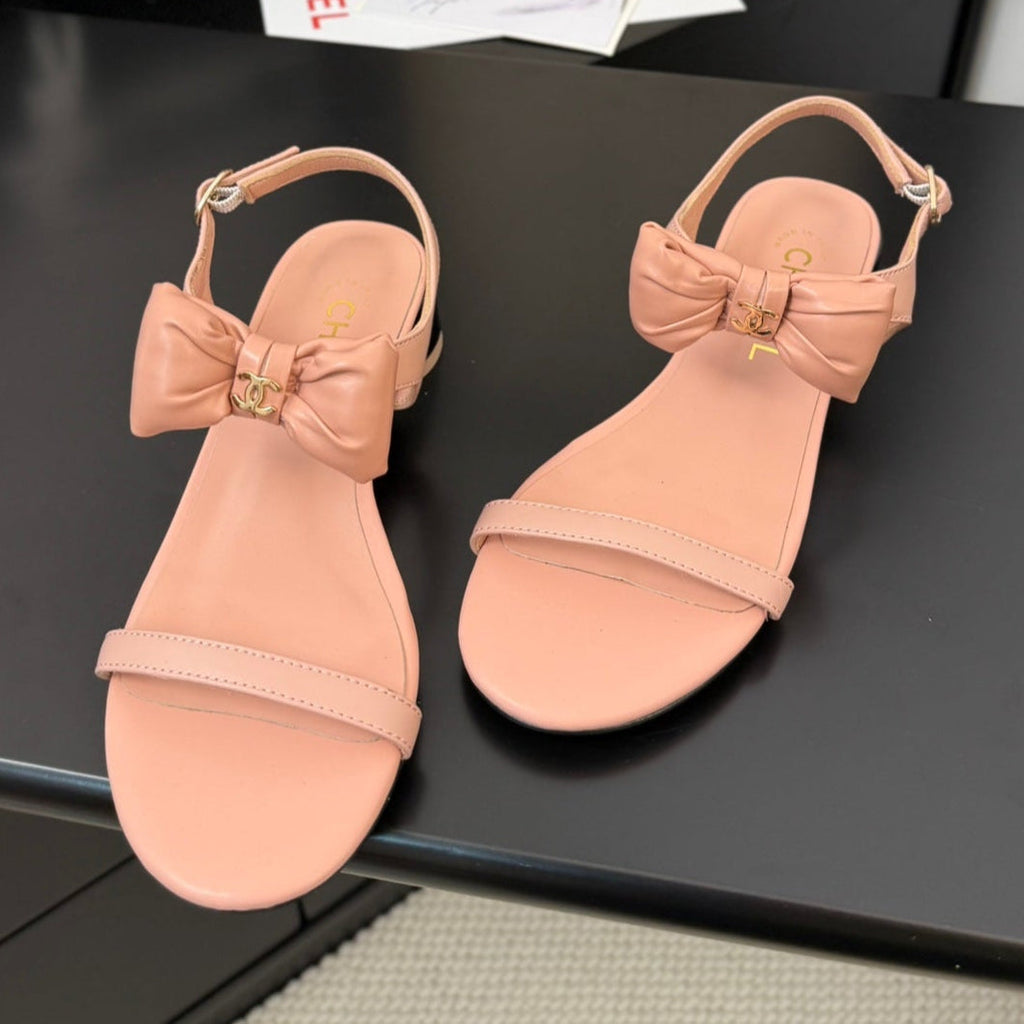 Chanel Flat Sandals 5 mm in Peach Pink Calfskin