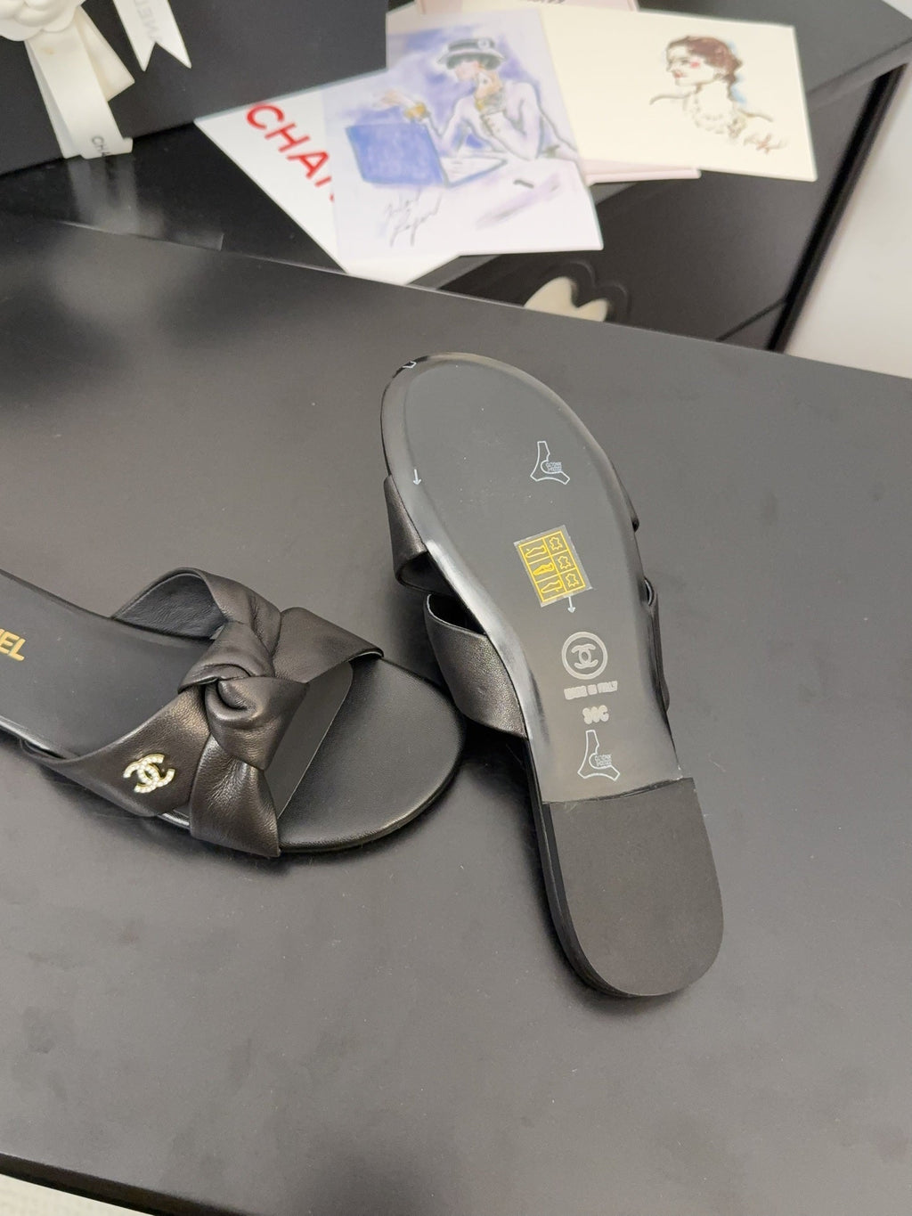 Chanel Lace Mule 2 cm in Black Lambskin