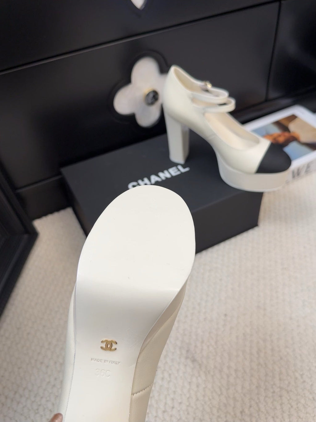 Chanel Flatform Sandal in Pale Yellow Calfskin and Black Fabric