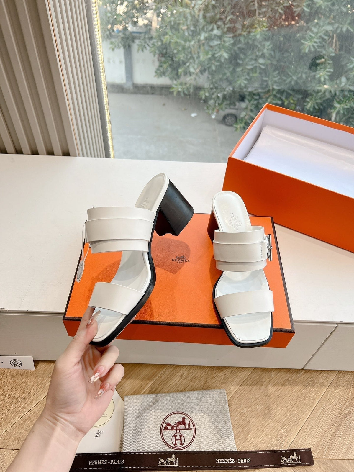 Hermes Kute 60 Sandal in White Calfskin