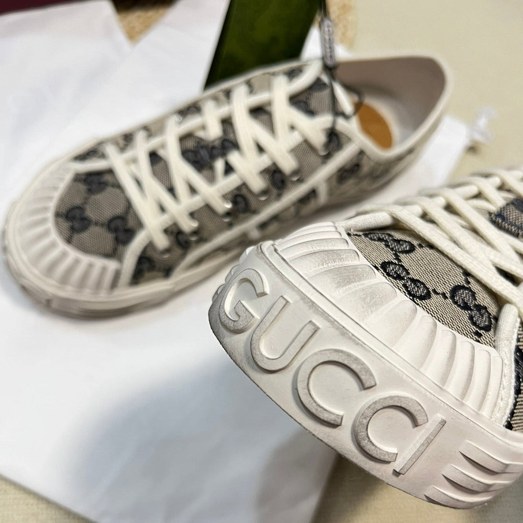 Gucci Sneaker Julio Canvas Sneakers Black Caro