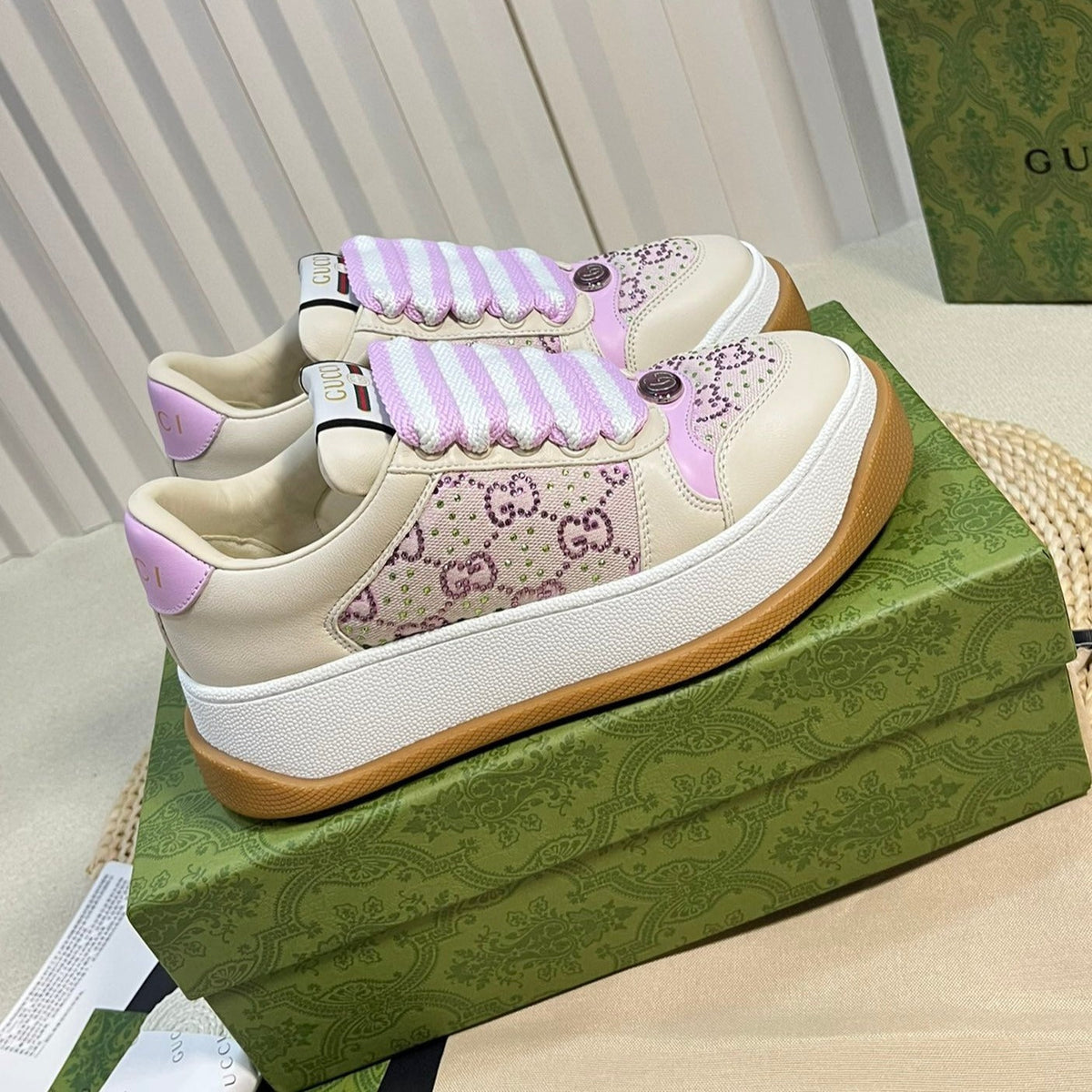 Gucci Gucci Screener Sneaker White Sunset Purple