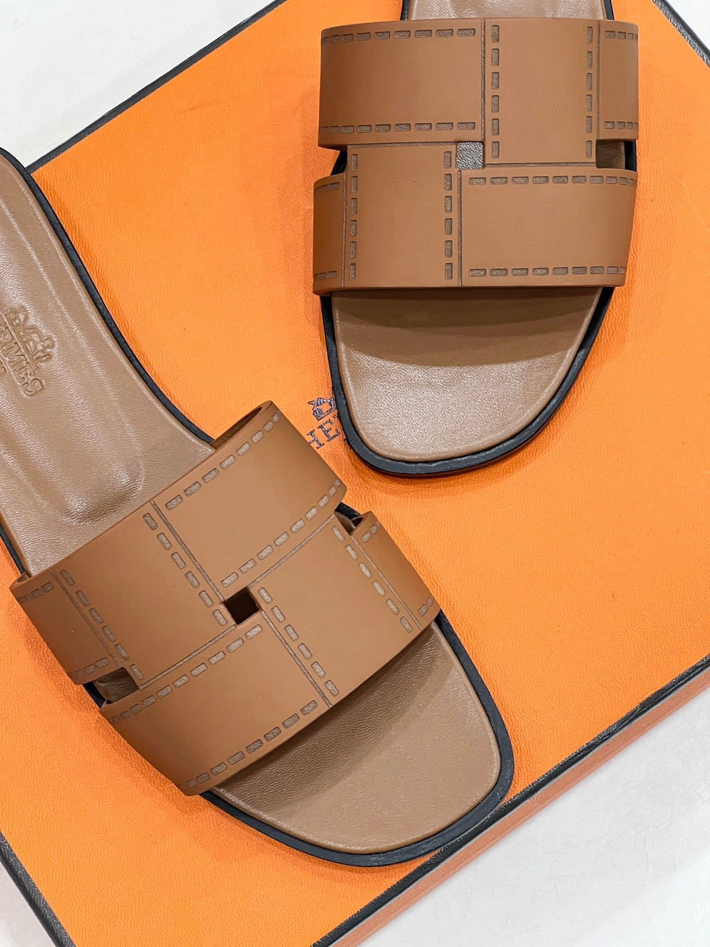 Hermes Idioma Sandal in Bronze Brown Calfskin