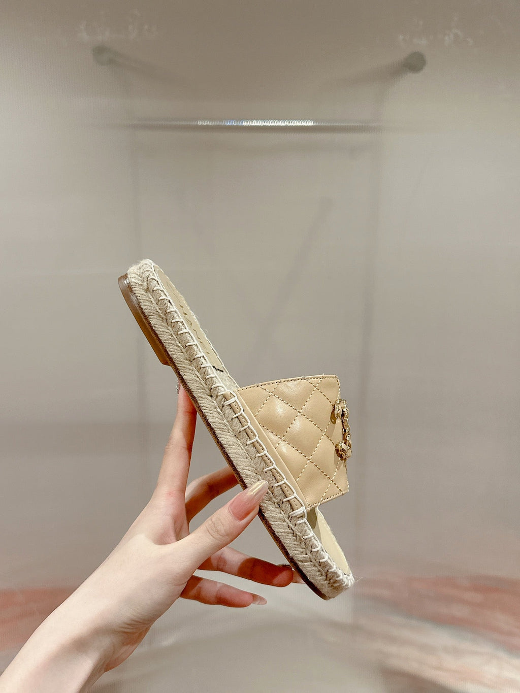 Chanel Flat Slippers in Beige Cream Lambskin and Woven with Logo