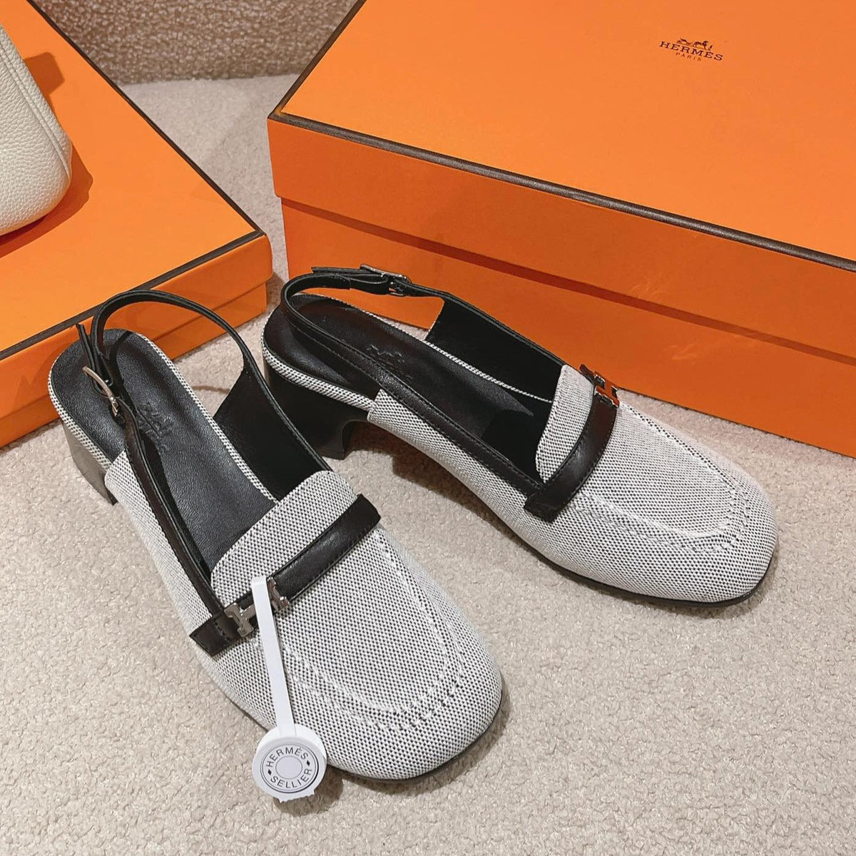 Hermes Infinie 50 Pump Black and White Lambskin